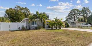 7631 18TH WAY N Gallery 1