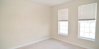600 EDELEN STATION Place Gallery 9
