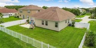 3 Bedroom 2 Bath with a flex space in Stevens Plantation Gallery 16