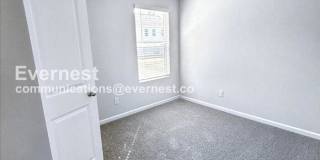 233 West Grover Street Gallery 10