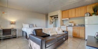 University Manor Apartments Gallery 2