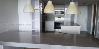 1100 Saint Charles Pl Gallery 2