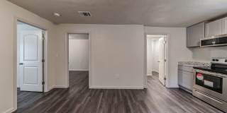For Lease – 2 Bedroom, 1 Bath Corner Home in Kerrville, TX Gallery 21