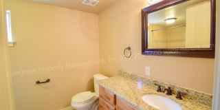 Stunning, Updated 2 Bedroom, 2 Bath House on Corner Lot! Gallery 21