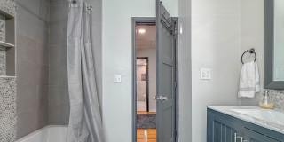 1044 Seminole Drive Gallery 17