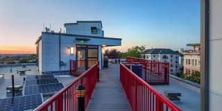 Mad Flats - Live Bold. Work Free. Play Capitol Hill. Gallery 18