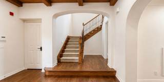 Luxury Living in Irvine's Prestigious Turtle Ridge Luxury Living in Irvine's Prestigious Turtle Ridge Gallery 6