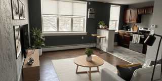 Apartments at 400 Elmwood Gallery 9