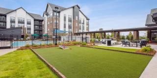 Everleigh Deerfield Age 55+ Apartment Homes Gallery 38