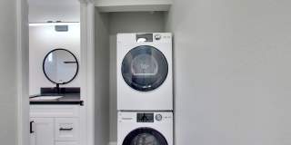 ROYALE APARTMENTS Gallery 10