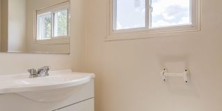 Available August 2026 - 3 Bedroom Home w/ Central AC & Spacious Yard! Gallery 20