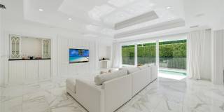 55 La Gorce Cir Gallery 13