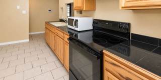 Charming Corner Lot Retreat: 3-Bedroom Haven in Killeen! Gallery 9