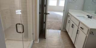 Beautiful 4BR Home for Rent in Cypress Trails – Near Medical Center Gallery 22