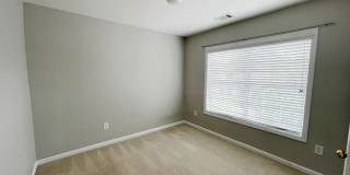 401 Norton Crossing Gallery 18