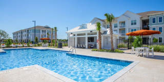 Middle Sound West Apartments Gallery 21