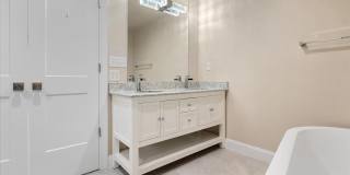 9036 JEFFERY Road Gallery 41