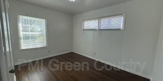 43 E 50th Ct N Gallery 9