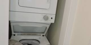 East Hill gem! Gallery 19