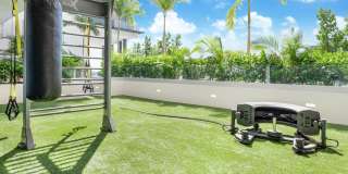 Crest at Pinecrest Gallery 9