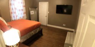 2435 Robert St Gallery 10