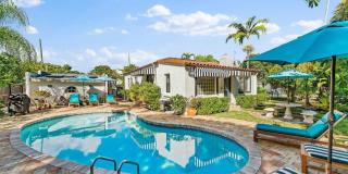 400 33rd Street Gallery 60