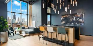1401 W Randolph St Gallery 21