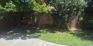 Adorable 3 bedroom 2.5 bath with loft Gallery 24