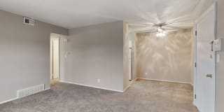 Westwood Apartments Gallery 24