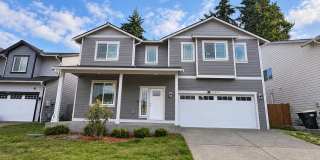 Beautiful Newer Yelm Home 4 bed 2.5 bath Gallery 1