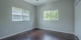 817 Potomac Gallery 31