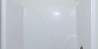 Modern Townhome in Rosewood – Walk to USC, Dining & More! Gallery 23