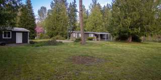 2 Bed / 2 Bath Home with 4-Car Garage, Large Yard & RV Parking in Graham! Gallery 9