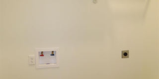1692 Alamo Crossing Gallery 20