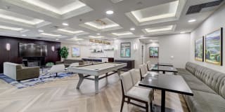 Ferrante Ferrante Gallery 80