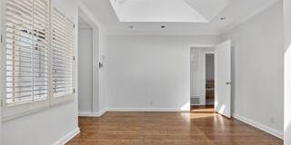 10341 Keswick Avenue Gallery 10