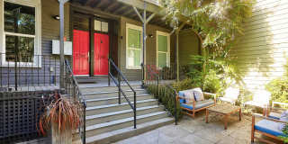 Sleek and modern 2 bed/2 bath in the heart of The Mission -- Walkers dream -- Must See! Gallery 1
