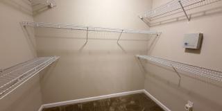 2/2 Oakleaf Townhome! Amenities! Garage Parking! Gallery 8