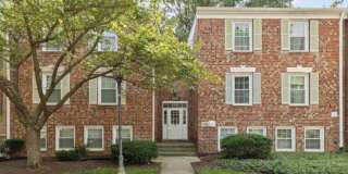 880 QUINCE ORCHARD Boulevard Gallery 1
