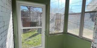 2048 Russell Boulevard Gallery 20