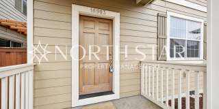 Vaulted Ceilings, Modern Finishes & Easy Living Gallery 4