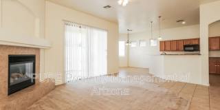 8752 W Frier Dr Gallery 2