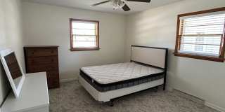 548 South Street Gallery 14