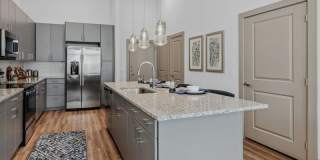 Hudson Oaks - Active Senior Living 62+ Community Gallery 6