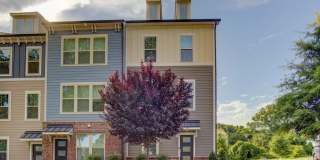 112 Judson Avenue Gallery 1