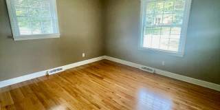 This charming 3-bedroom, 1 1/2 -bath home in Dalebrook (Charlotte, NC) Gallery 9