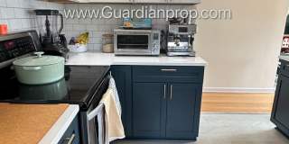 Nokomis Area Single Family Home, Very Clean, Dishwasher, 1 Car Garage, Available September Gallery 1