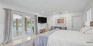 7230 SW 104th St Gallery 21