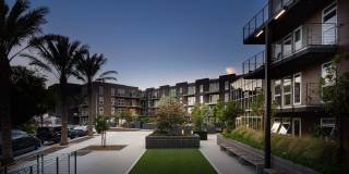 Silva Los Angeles Gallery 46