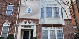 575 ODENDHAL Avenue unit: 575 Gallery 1